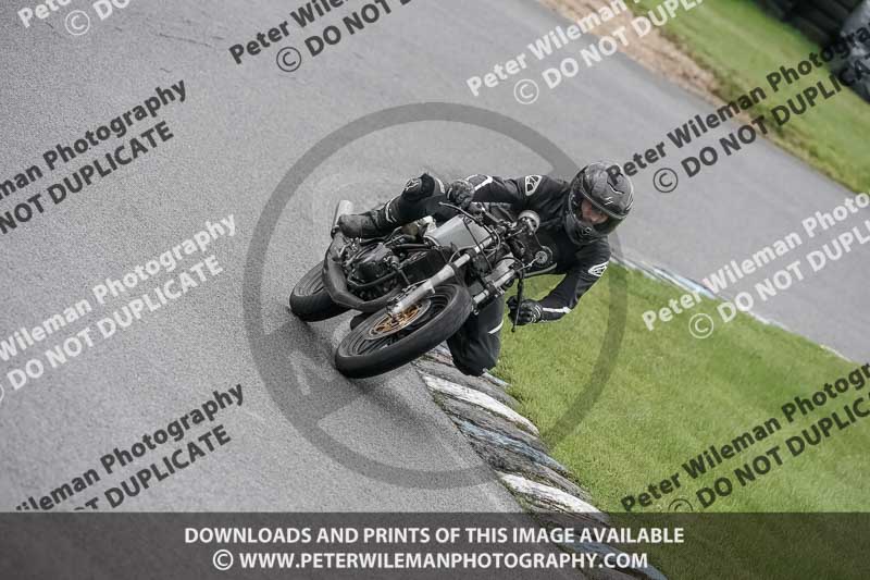 enduro digital images;event digital images;eventdigitalimages;lydden hill;lydden no limits trackday;lydden photographs;lydden trackday photographs;no limits trackdays;peter wileman photography;racing digital images;trackday digital images;trackday photos